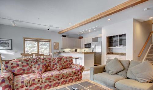 Four O'Clock Casa | Antlers B23 by Ski Country Resorts