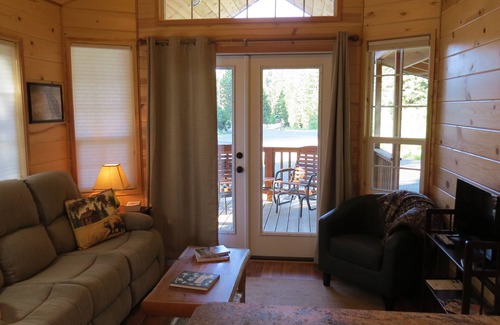 North Powder Cabina | Antone Creek Lodge, Cabinas portátiles de Rich, Classic Double Loft # 1