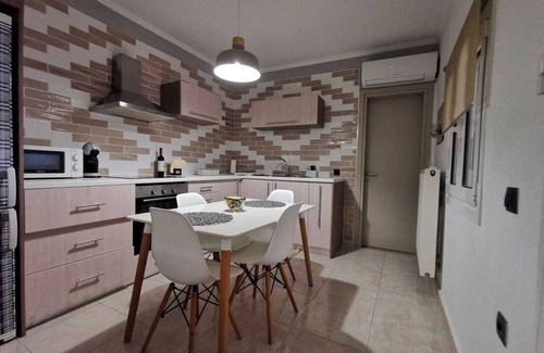 Corfu Apartamento | Antonela Sunshine Apartment by CorfuEscapes