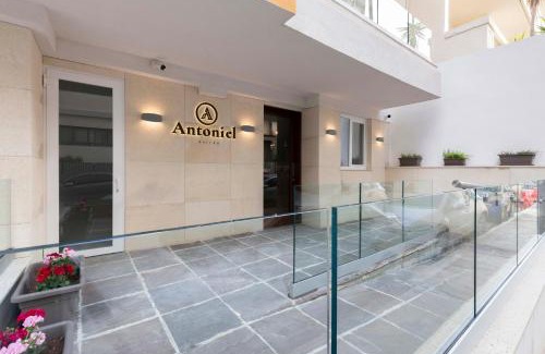 Paceville Hotel | Antoniel Suites