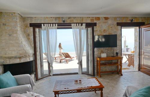 Xylokastro-Evrostina Apartamento | Antorina Beachfront Villas
