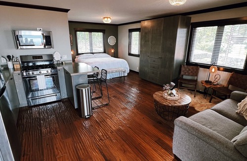 Holualoa Apartamento | Anuhea House, a charming studio in beautiful Holualoa, Hawaii.