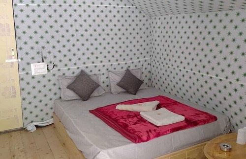 Kasol Hotel | Anupam River Side Camps And Cottage