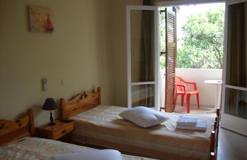 Benitses Apartamento | Anya Studios