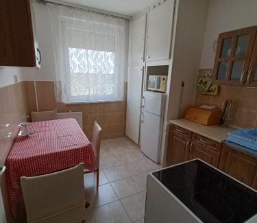Debrecen Apartamento | Anzsi Apartman