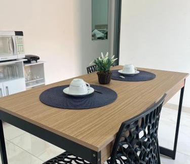 Ji Parana Apartamento | AP 5 C/Garagem>Ar>Wifi>Cozinha>Tv Disney+>Pet free