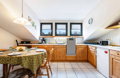 Friedrich-Wilhelm-Luebke-Koog Apartamento | Apartamento 'Ferienwohnung Austernfischer' con jardín compartido y Wi-Fi