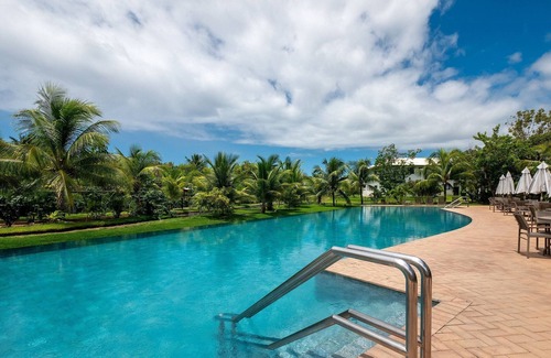 Praia do Forte Apartamento | Ap in a Cond. W/pool at Praia do Forte Cvaf0220
