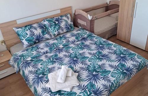 Varna Apartamento | Ap.Mihalevi 2bedrooms,living room and kitchen