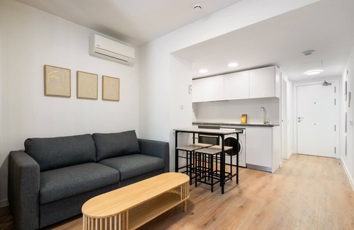 San Sebastián de los Reyes Apartamento | apartamento reformado con garaje y piscina de alquiler temporal