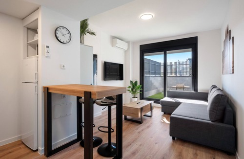 San Sebastián de los Reyes Apartamento | apartamento reformado con garaje y piscina de alquiler temporal