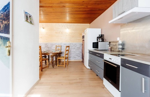 Saint-Martin-sur-la-Chambre Apartamento | Apartamento "Gîte Zen Attitude" con vistas a la montaña, bañera de hidromasaje privada y Wi-Fi