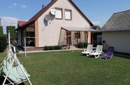 Balatonmariafurdo Apartamento | Apartment in Balatonmariafürdo 19233