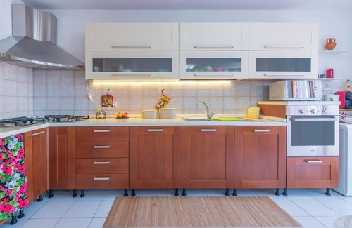 Costa Saracena-Castelluccio Apartamento | Apartamento 'Reysol Home' con vistas a la montaña, piscina compartida y Wi-Fi
