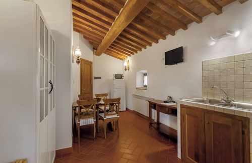 Mercatale Val di Pesa Apartamento | Apartamento 'Gallo Flat' con vistas a la montaña, Wi-Fi y aire acondicionado