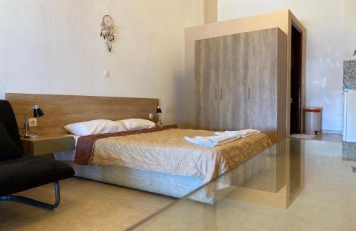 Agios Vasileios Hotel | Apanemia Rooms