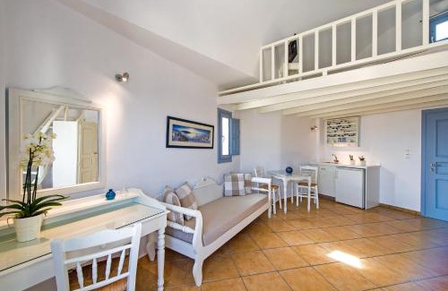 Akrotiri Hotel | Apanemo Hotel & Suites
