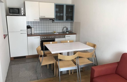 Unterburg am Klopeiner See Apartamento | Apartment with 2 bedrooms, garden, kitchen - Apartementhaus Helene
