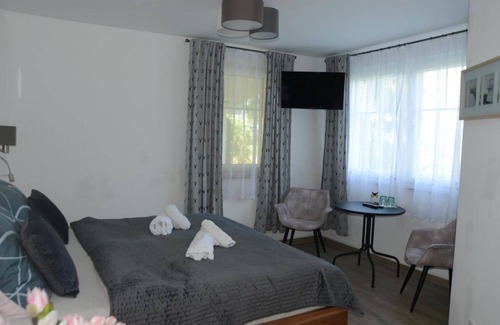 Sankt Kanzian am Klopeiner See Cama Y Desayuno | Apartment with terrace - Pension Eule