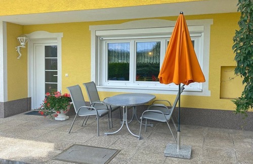 Unterburg am Klopeiner See Apartamento | Apartment Agatha - first floor west - garden view - Ferienwohnungen Sauerschnig