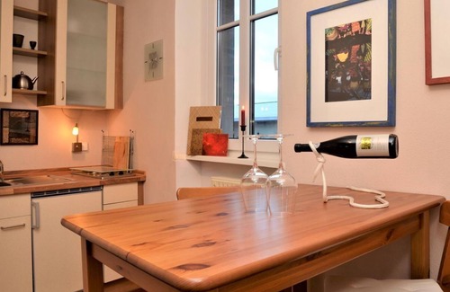 Neustadt-Gimmeldingen Apartamento | Apartment Kastanienbusch - House Mandelblüte