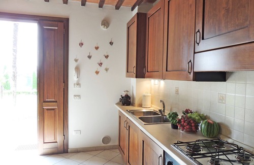 Fucecchio Apartamento | ¡Apartamento perfecto para familias en casas de vacaciones con piscina, parque, wifi y hamacas!