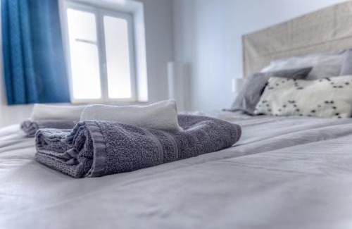 Angouleme Apartamento | Apart 1 chambre rénové 2025 I Parking prive gratuit inclus I Secteur LHoumeau Gare