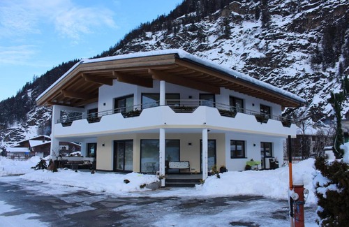 Unterlaengenfeld Apartamento | Apart Adlerblick