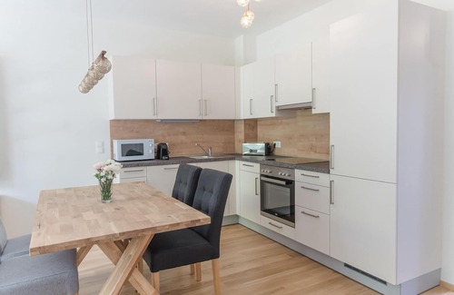 Krumpendorf am Woerther See Apartamento | Apartment Oasis Wörthersee neu & Zentral Top 1