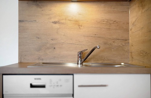 Furtwangen Apartamento | Apartamento 'Kandelblick Mit 60qm' con vistas a la montaña, terraza privada y Wi-Fi
