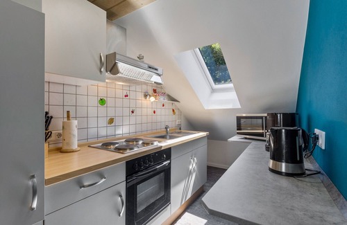 Schmallenberg Apartamento | Apartamento 'Am Waldrand' con vistas a la montaña, terraza compartida y Wi-Fi