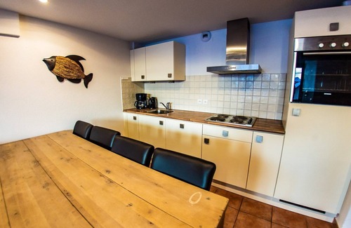 Saint-Francois-Longchamp Casa | Apartment suitable for 8-10 persons. In center of Saint François Longchamp with ski in & out.