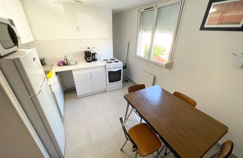 Saint-Martin-en-Campagne Apartamento | Apartamento-Baño con ducha-Vista al patio-Familiar