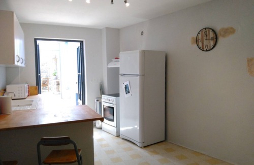 Saint-Paul-Trois-Chateaux Apartamento | Apartment with Terrace – Saint-Paul-Trois-Châteaux, Drôme Provençale