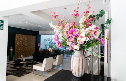 Miraflores Apartamento | Apart Hotel Petit Palace Suites