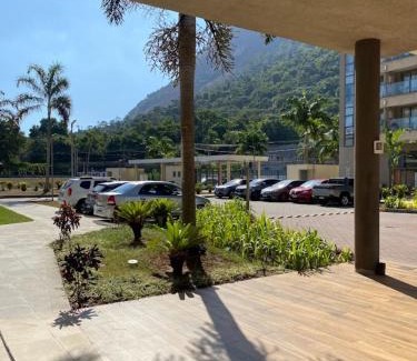 Camorim Casa | Apart Hotel - Riocentro/Rock in Rio c/ArCond. Frigobar, Garagem, Mercadinho, Cafeteria