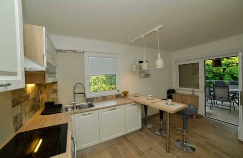 Sveti Vid Dobrinjski Apartamento | Apartment Villa Oliva