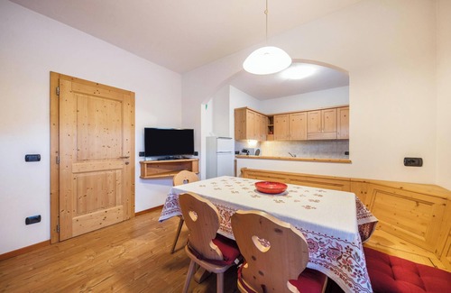 Castello-Molina di Fiemme Apartamento | Apartamento "La Pratolina" con vistas a la montaña, terraza y jardín