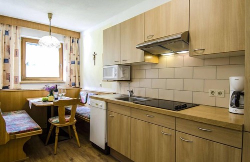 Galtur Apartamento | Apart Maashof I by Interhome