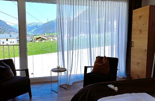 Pettneu am Arlberg Apartamento | Apart Sopherl