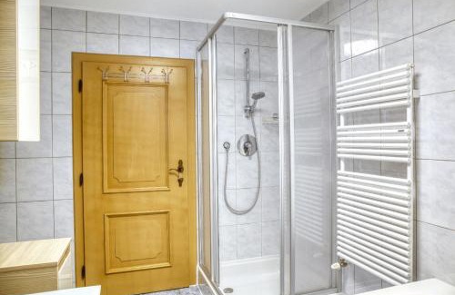Bruck am Ziller Apartamento | Apart Sunnseitn Rofan und Spieljoch