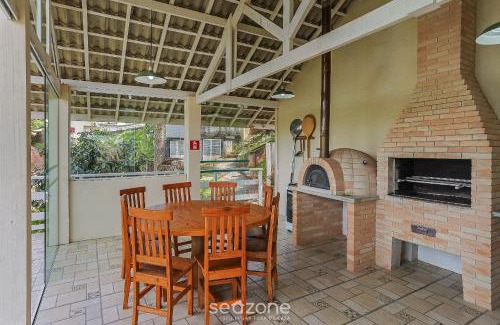 Vila Everest Apartamento | Apto con hermosa vista en Campos do Jordão LVR0003
