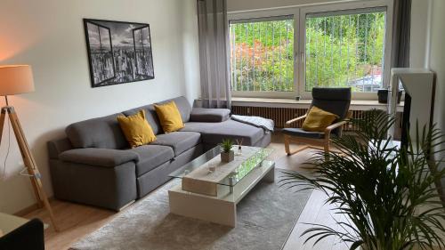 Hamm-Heessen Apartamento | Apart70-Modern Design I Garden with Terrace I Smart TV I Free Parking I Free WiFi