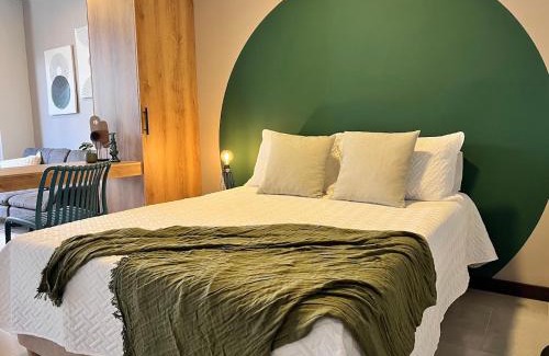 Villa Hermosa Apartamento | Aparta estudios primer piso con escritorio