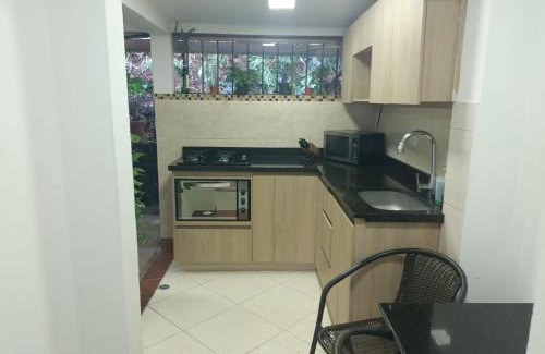El Poblado Apartamento | Aparta Hotel Campestre para 5H Poblado San Lucas apt 112
