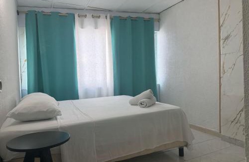 Punta Hansa Apartamento | Aparta Hotel Fama