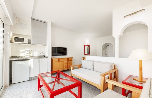 Maspalomas Apartamento | Apartamentos LIVVO Koala Garden
