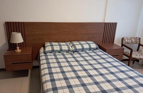 Santa Cruz Apartamento | Apartamento de 1 dormitorio para persona sola o pareja en zona cercana a la FEXPOCRUZ