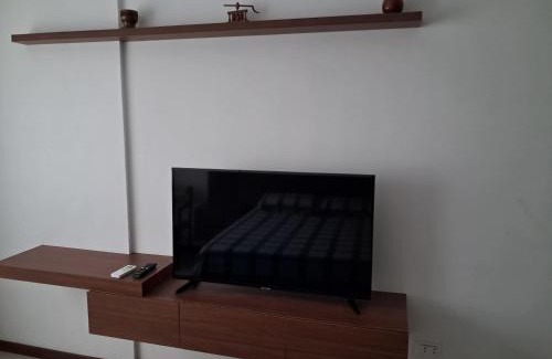 Santa Cruz Apartamento | Apartamento de 1 dormitorio para persona sola o pareja en zona cercana a la FEXPOCRUZ