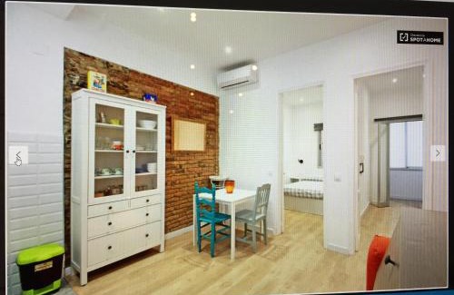 Collblanc y La Torrassa Apartamento | Apartamento CAMP NOU